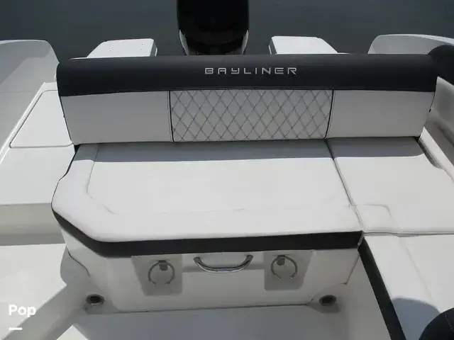 Bayliner Dx2200