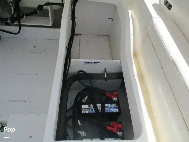 Bayliner Dx2200