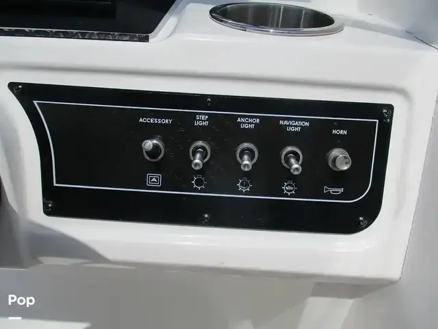 Bayliner Dx2200