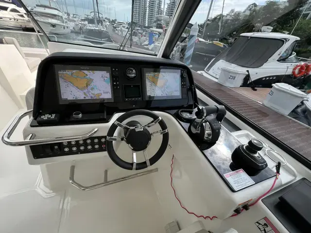 Aquila 36 Sport