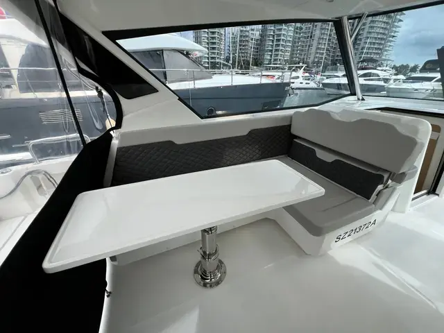 Aquila 36 Sport