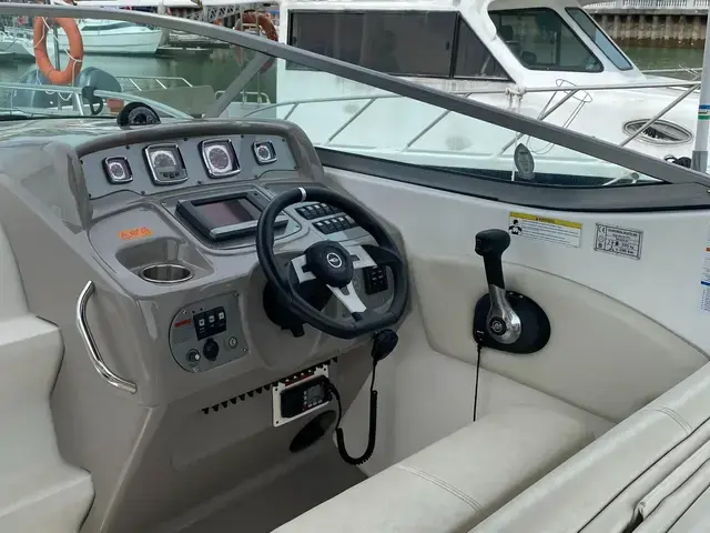 Chaparral 270 Signature