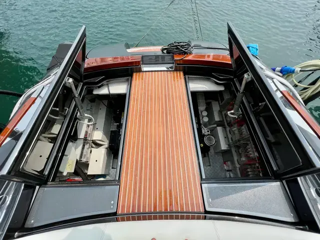 Riva 38 Rivamare