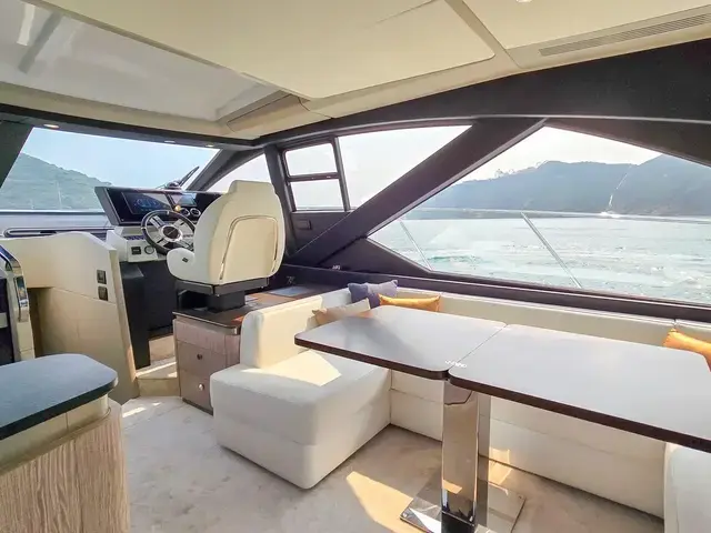 Azimut S6