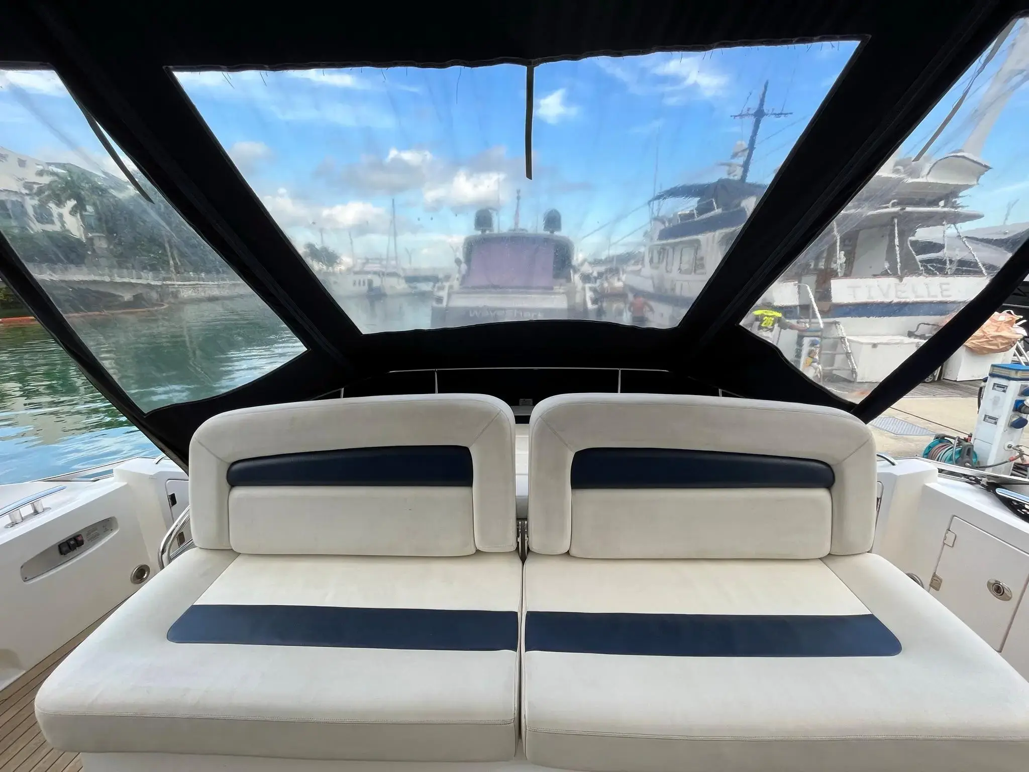 2009 Sunseeker manhattan 52