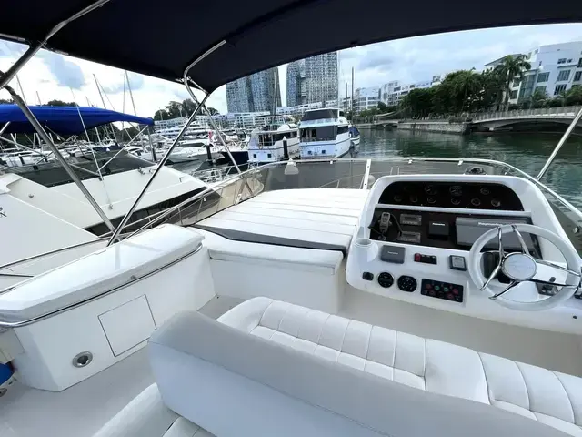 Sunseeker Manhattan 52