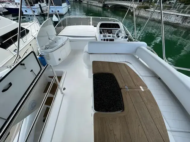 Sunseeker Manhattan 52