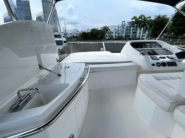 Sunseeker Manhattan 52