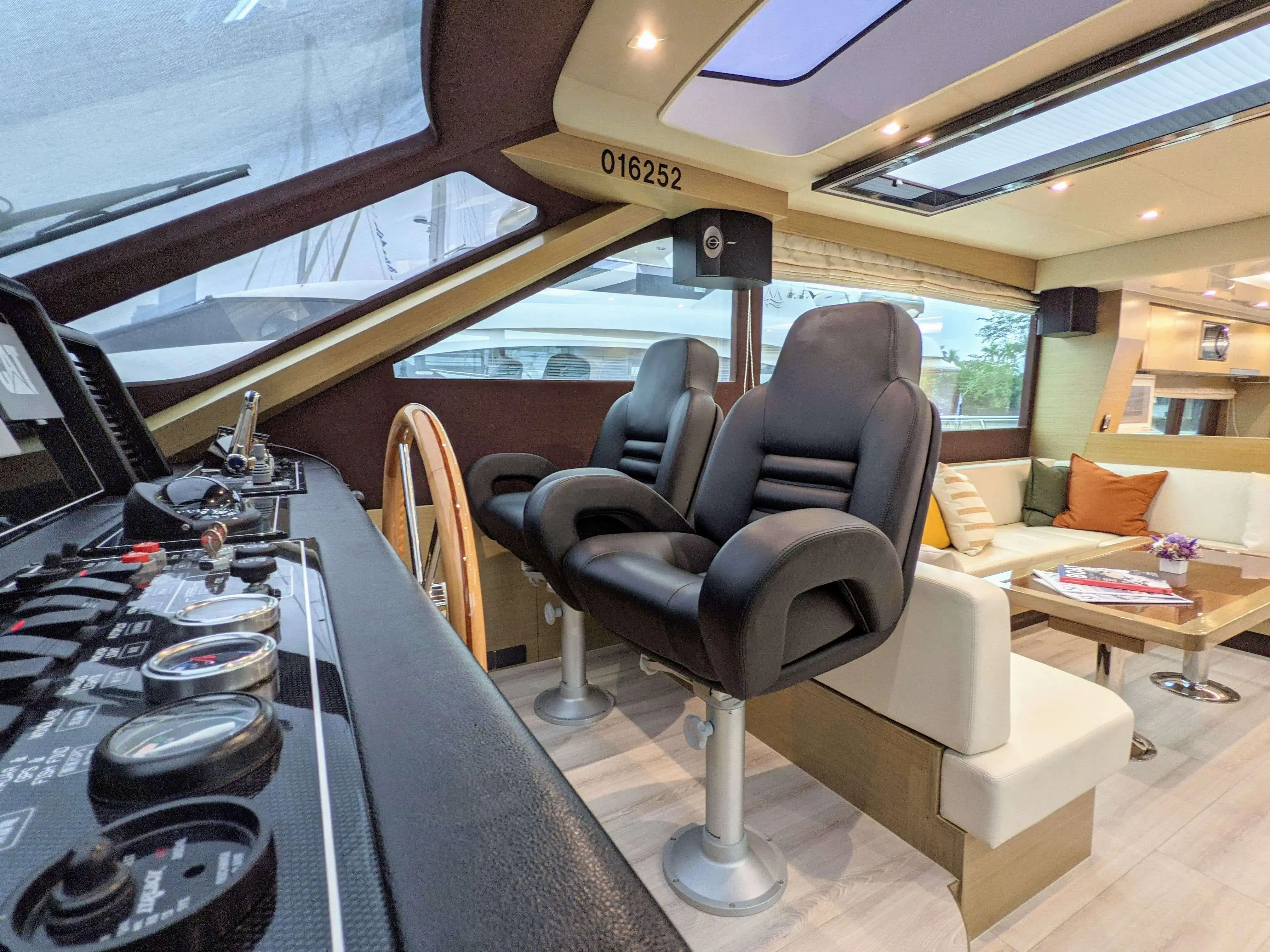 2019 Grand 72 motor yacht