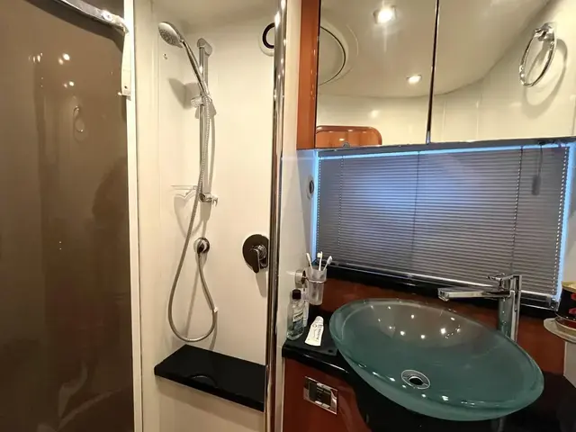 Sunseeker Manhattan 52