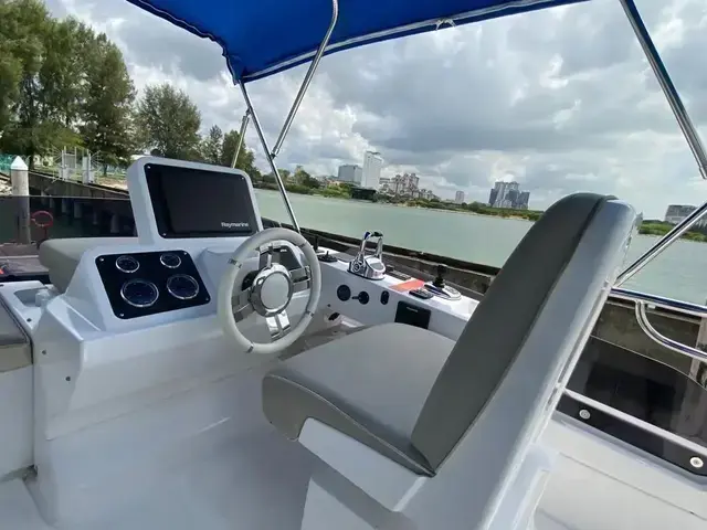 Azimut Magellano 43