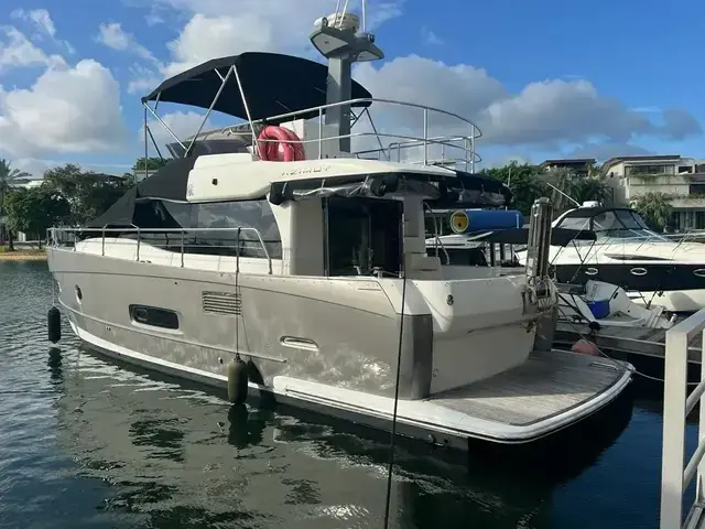 Azimut Magellano 43