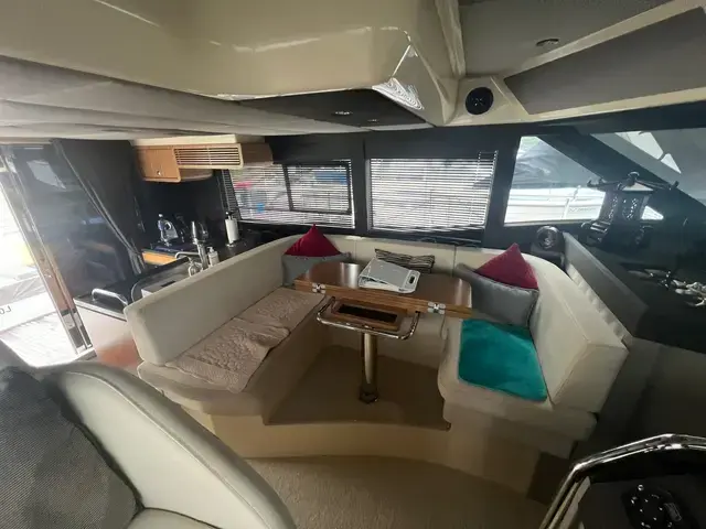 Azimut Magellano 43