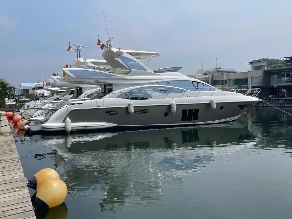 2017 Azimut 60