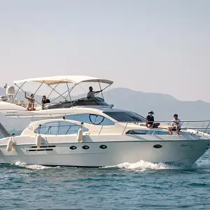 2007 Azimut 46 Fly