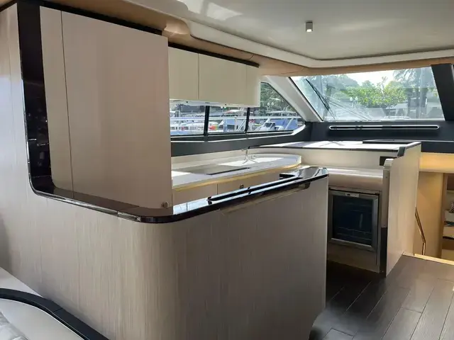 Azimut 60