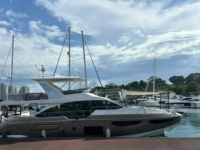 Azimut 60