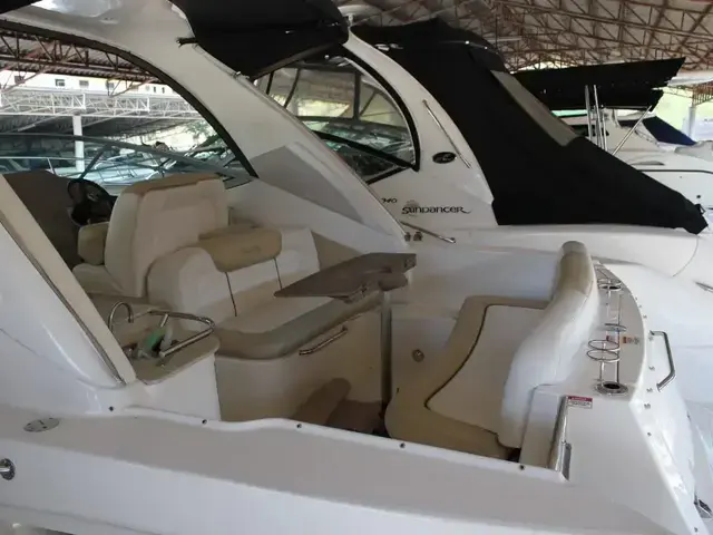 Sea Ray 330 Sundancer