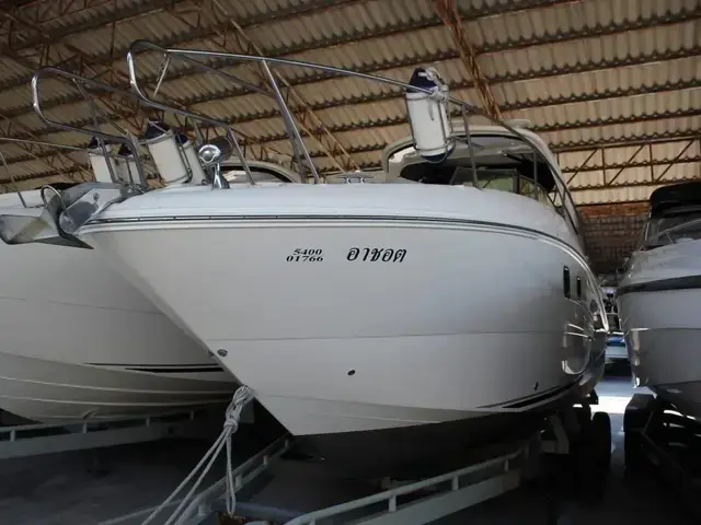 Sea Ray 330 Sundancer