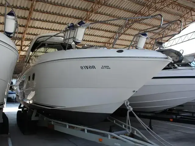 Sea Ray 330 Sundancer