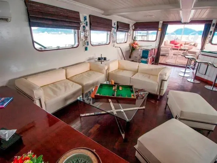 1978 Custom 26m expedition trawler