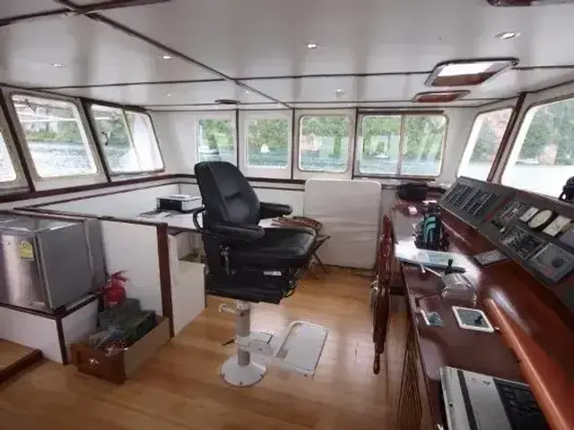 Custom 26m Expedition Trawler