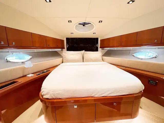 Sunseeker Manhattan 52