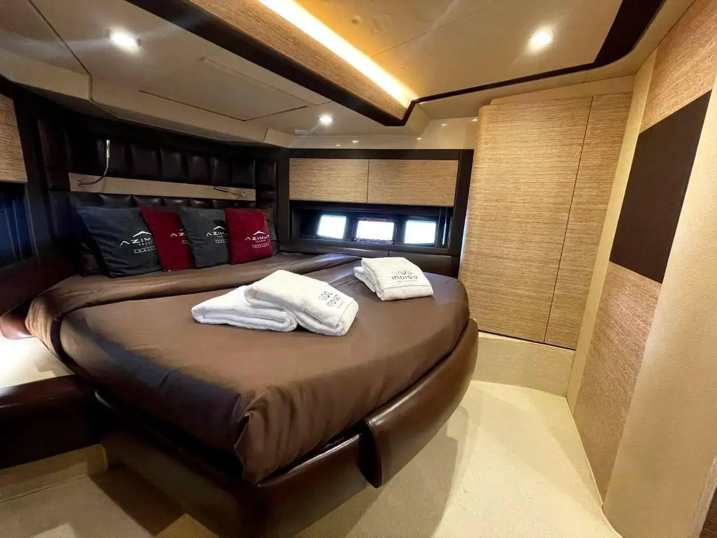 2014 Azimut 64