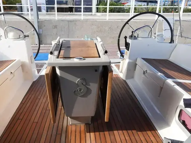 Beneteau Oceanis 48