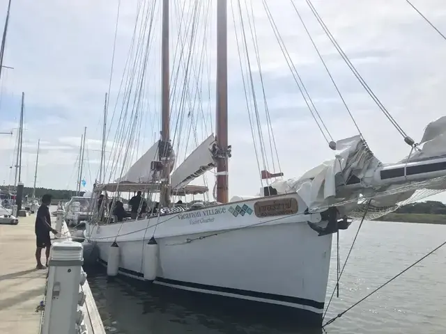 Custom 1906 classic schooner