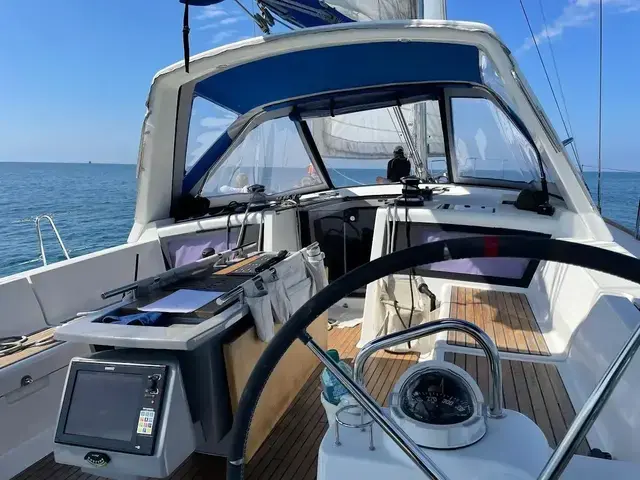 Beneteau Oceanis 48