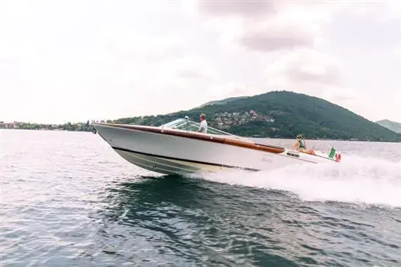 2011 Riva aqua