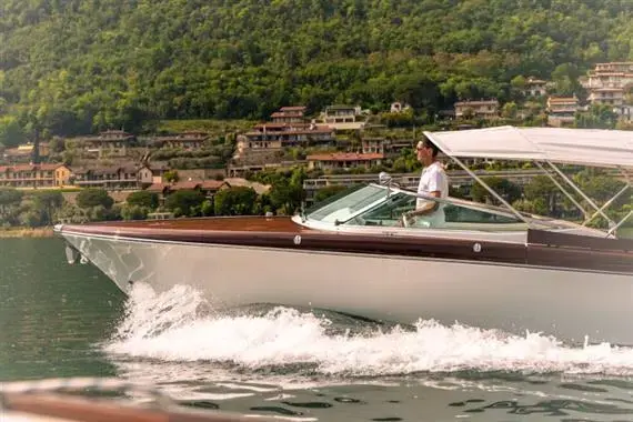 2011 Riva aqua