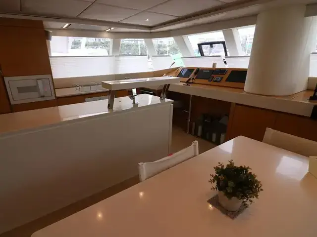 Sunreef 62 Sailing