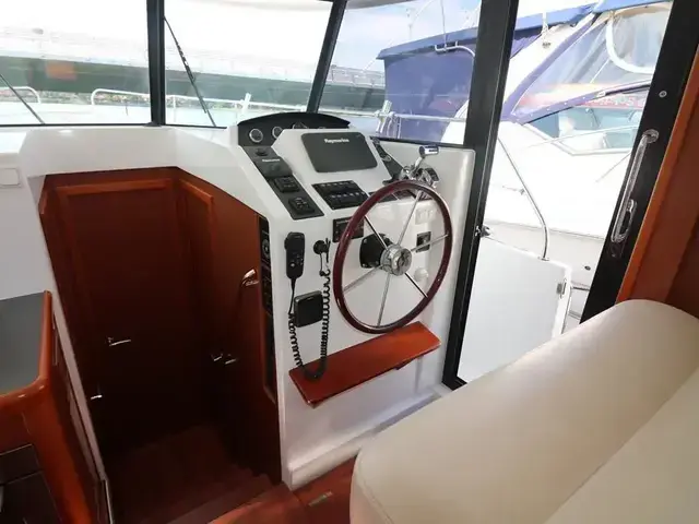 Beneteau Swift Trawler 34 Fly