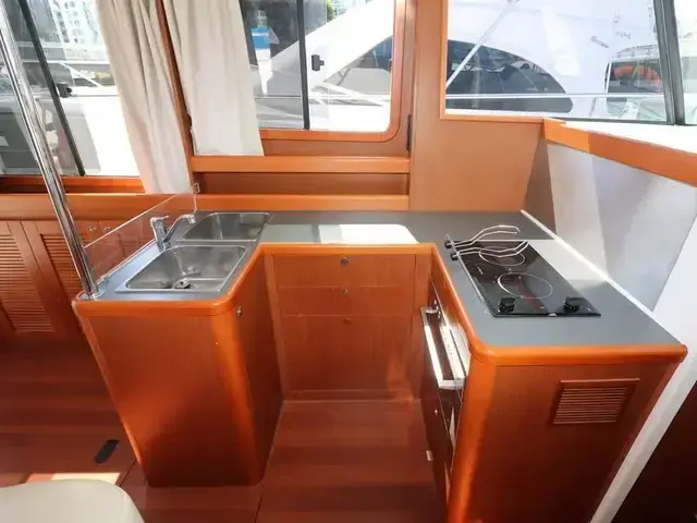 Beneteau Swift Trawler 34 Fly