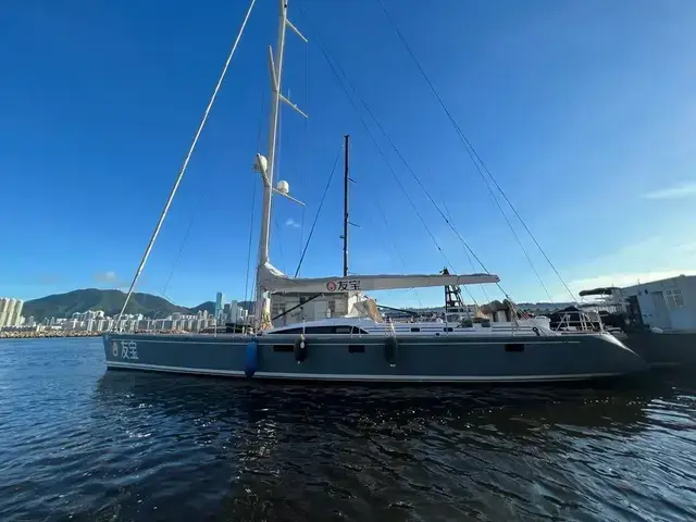 Nautor Swan 82