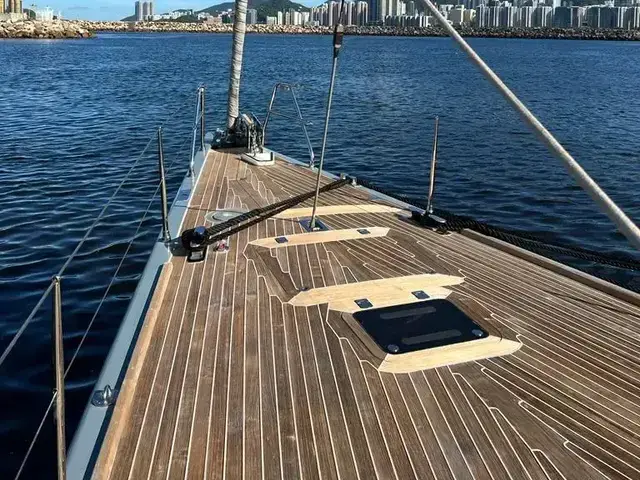 Nautor Swan 82