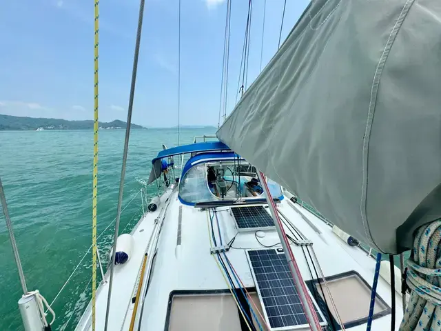 Beneteau Oceanis Clipper 393