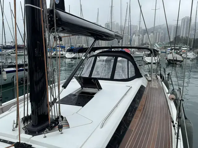 Solaris 44