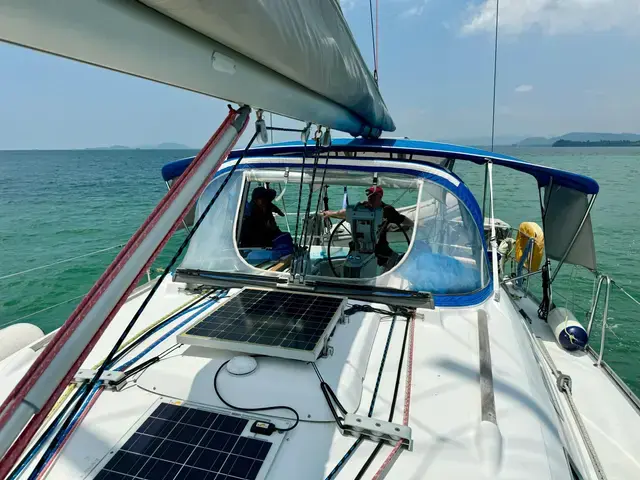 Beneteau Oceanis Clipper 393