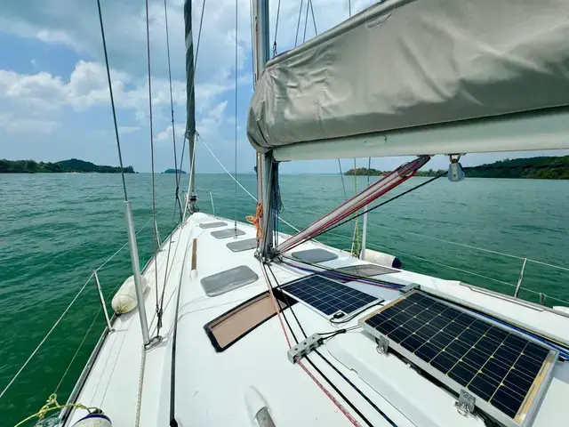 Beneteau Oceanis Clipper 393