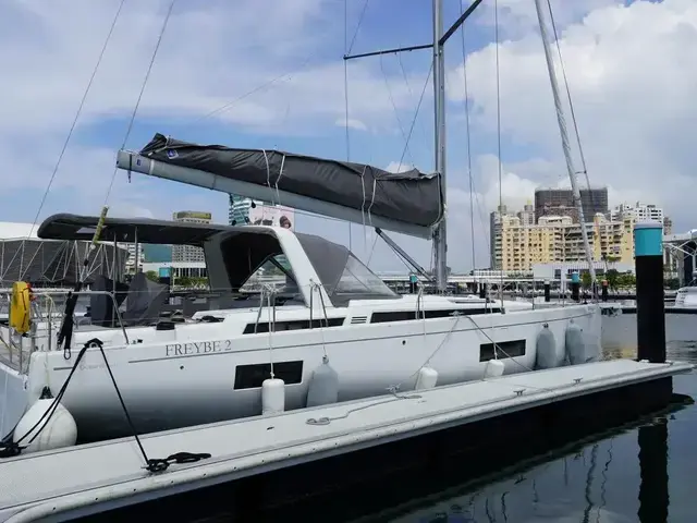 Beneteau Oceanis Yacht 54