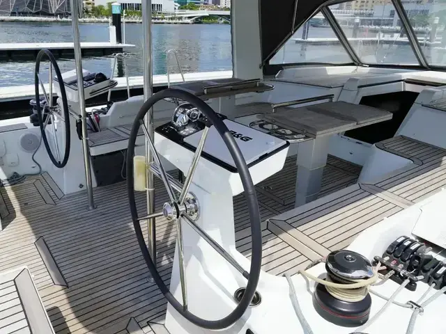 Beneteau Oceanis Yacht 54