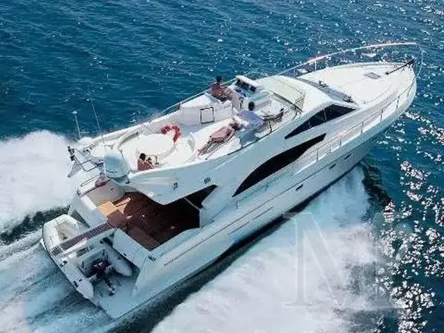 Ferretti Yachts 53