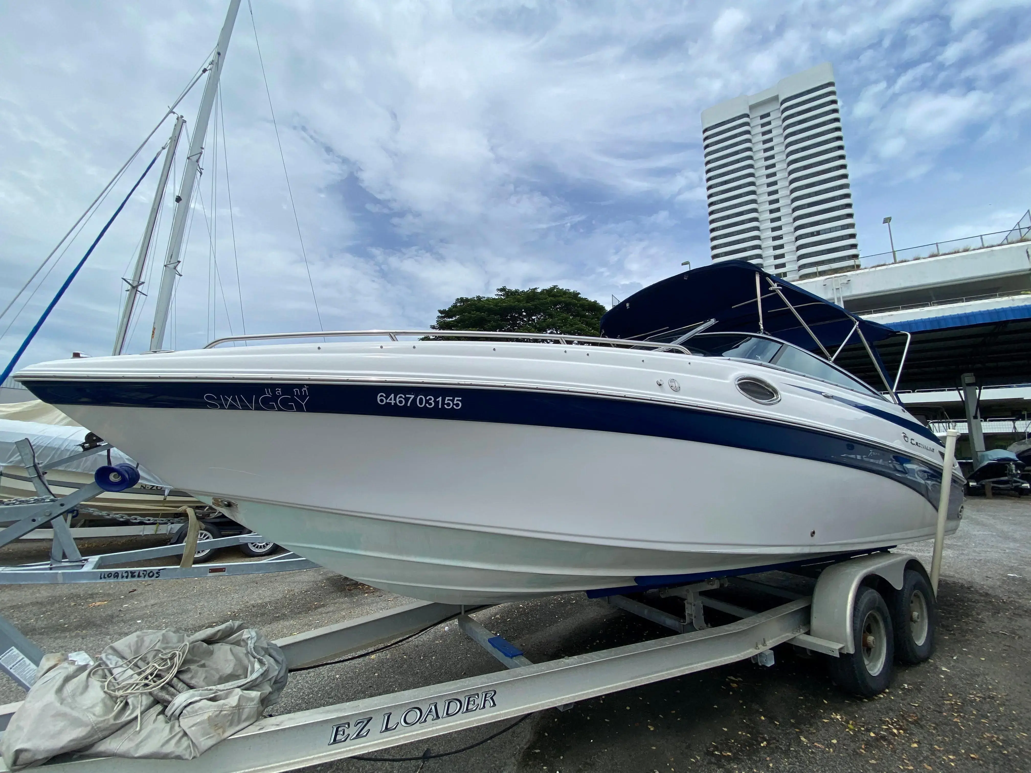 2009 Crownline bowrider 280