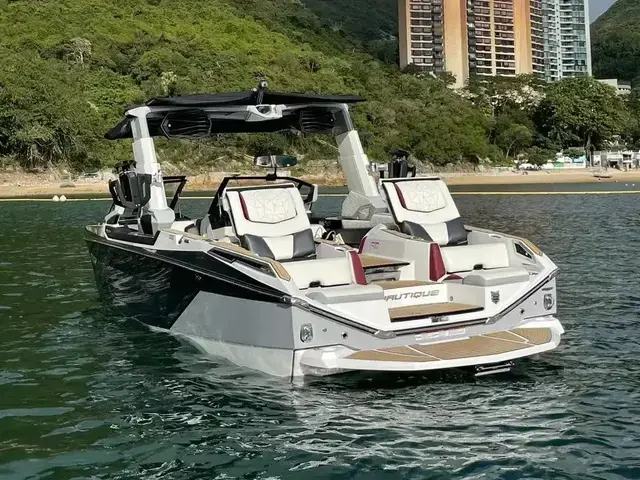 Nautique Boats Paragon G25