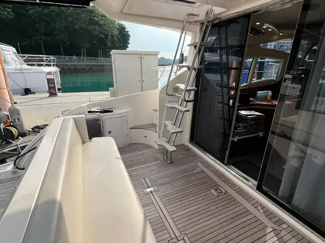 Azimut 40 FLY