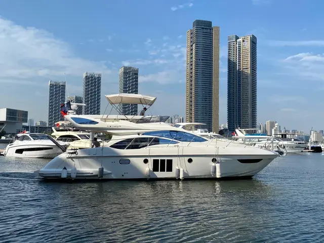 Azimut 48