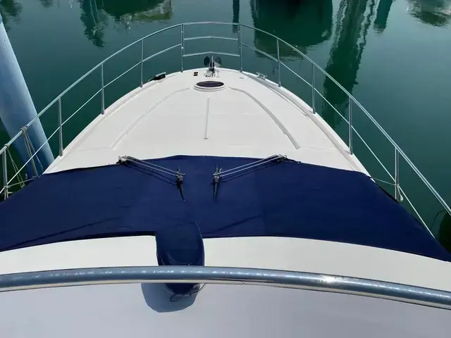 Azimut 48